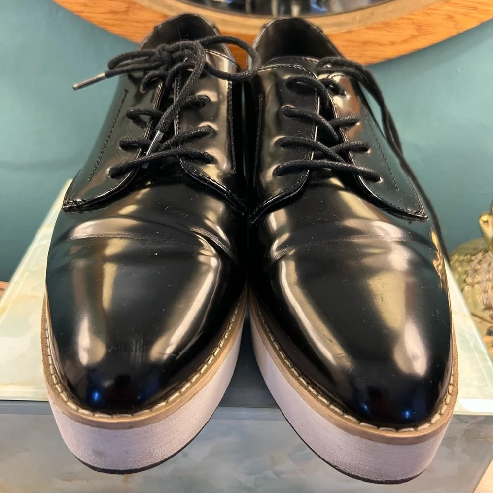Classic Platform Lace Up Oxfords
